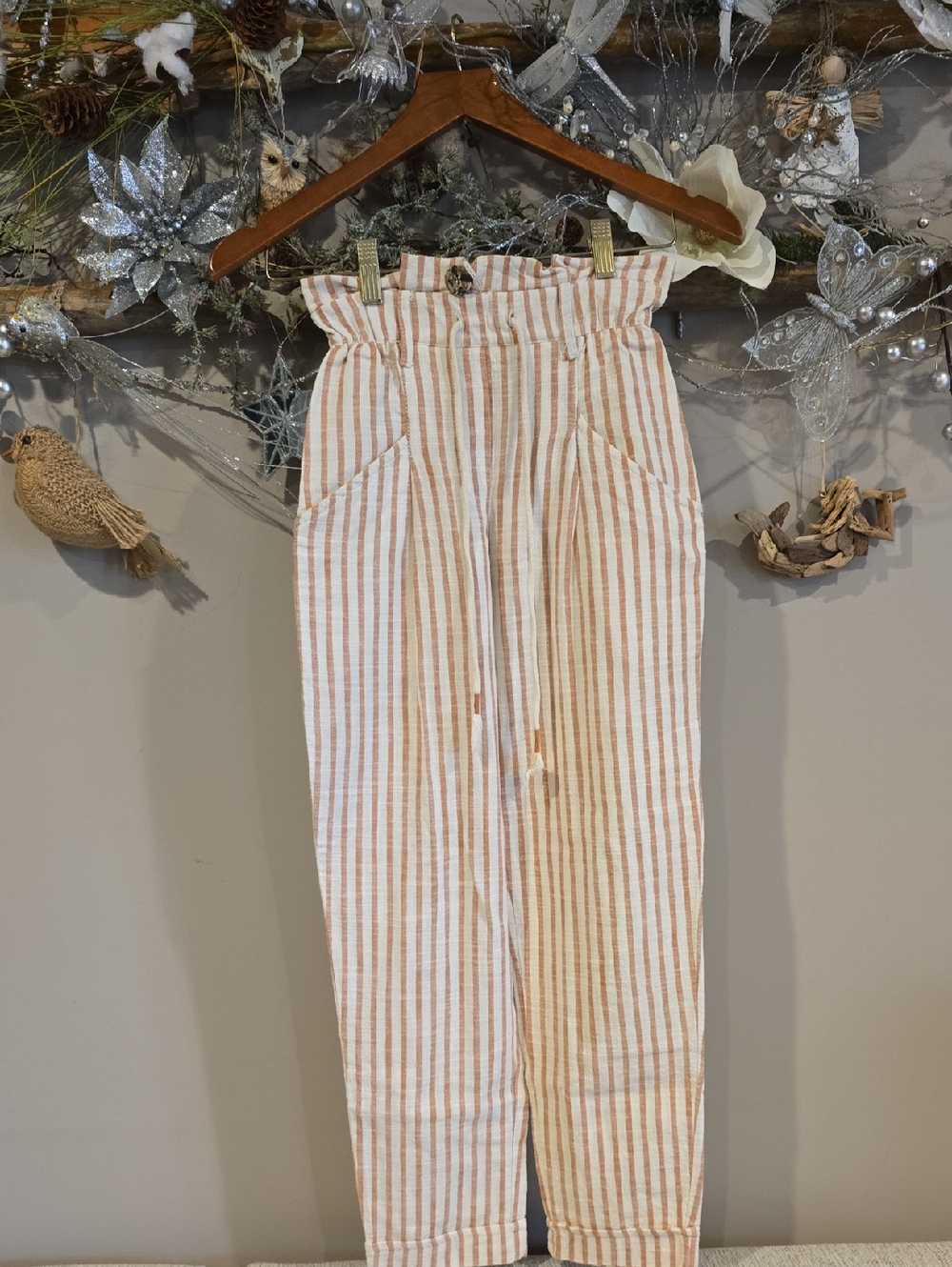 Striped Paperbag Waist Linen-Blend Pants in Cream & Tan